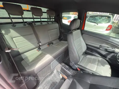 SAVEIRO 1.6 Cross CD 16V