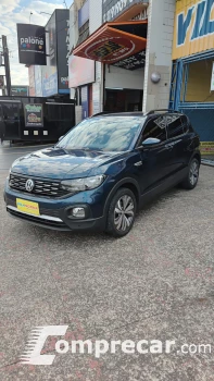 Volkswagen T-CROSS 1.0 200 TSI Comfortline 4 portas