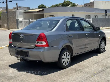 ETIOS 1.5 XS Sedan 16V