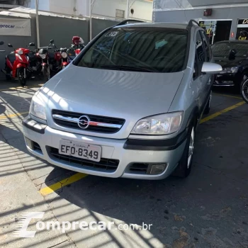 CHEVROLET ZAFIRA 2.0 MPFI Elegance 8V 4 portas