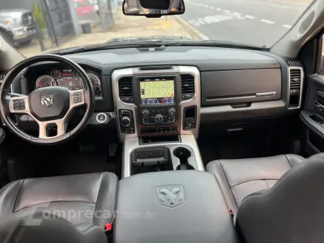 CLASSIC 5.7 V8 Laramie CD 4X4