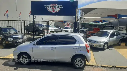 Toyota ETIOS 1.5 XS 16V 4 portas