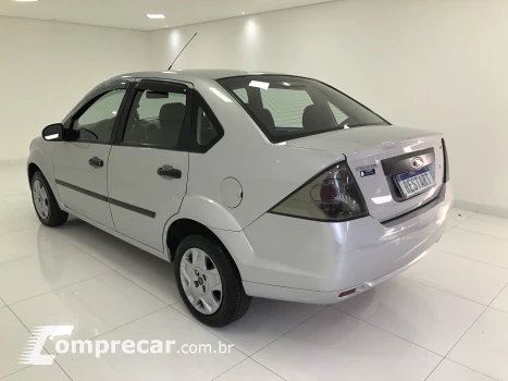 FIESTA 1.6 Rocam Sedan 8V