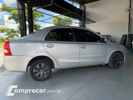 ETIOS 1.5 XS Sedan 16V