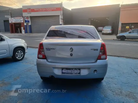 LOGAN 1.6 Expression 8V