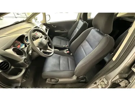 FIT 1.4 LX 16V FLEX 4P AUTOMÁTICO