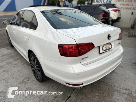 JETTA 2.0 TSI HIGHLINE 211CV GASOLINA 4P TIPTRONIC