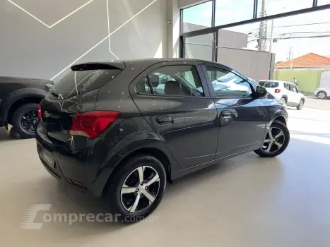 ONIX 1.4 MPFI LTZ 8V