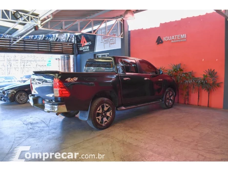 HILUX 2.8 SRX 4X4 CD 16V DIESEL 4P AUTOMÁTICO