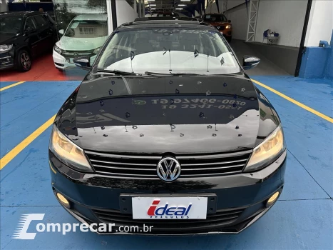 JETTA 2.0 COMFORTLINE FLEX 4P TIPTRONIC