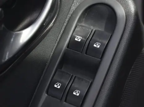 DUSTER - 1.6 DYNAMIQUE 4X2 16V 4P MANUAL