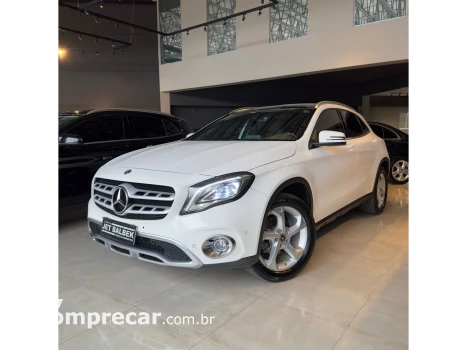 Mercedes-Benz GLA 200 1.6 CGI FLEX ENDURO 7G-DCT 4 portas