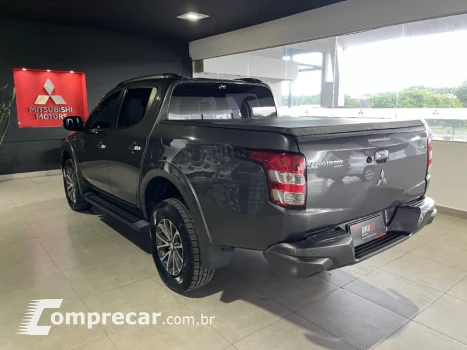 L200 TRITON 2.4 16V Turbo Sport Hpe-s CD 4X4