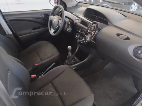 Etios Hatch 1.3 16V 4P FLEX X