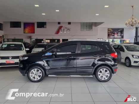 FORD ECOSPORT - 2.0 TITANIUM 16V 4P AUTOMÁTICO 4 portas