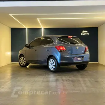 ONIX HATCH LT 1.4 8V FlexPower 5p Mec.