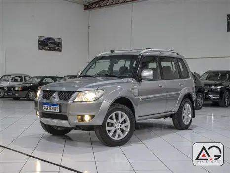 Mitsubishi PAJERO TR4 2.0 4X2 16V 140cv 4 portas