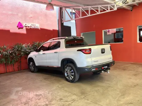 TORO 2.0 16V TURBO DIESEL VOLCANO 4WD AT9