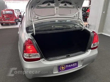 ETIOS 1.5 XLS Sedan 16V