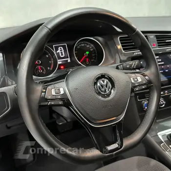 Golf Comfort. 200 TSI 1.0 Flex 12V Aut.