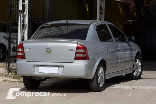 ASTRA SEDAN FLEXPOWER 4P