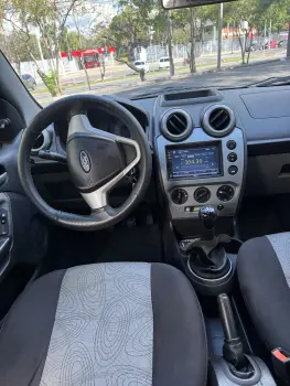 FIESTA 1.6 MPI Class Sedan 8V