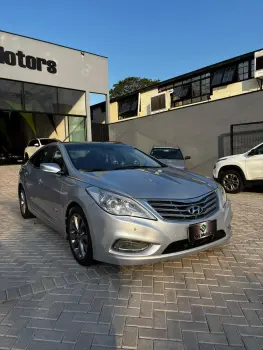 AZERA 3.0 MPFI GLS V6 24V