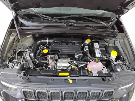 RENEGADE 1.3 T270 TURBO FLEX LONGITUDE AT6