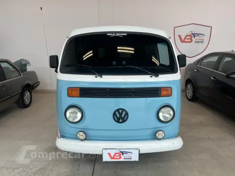 KOMBI 1.6 MI STD 8V ÁLCOOL 3P MANUAL
