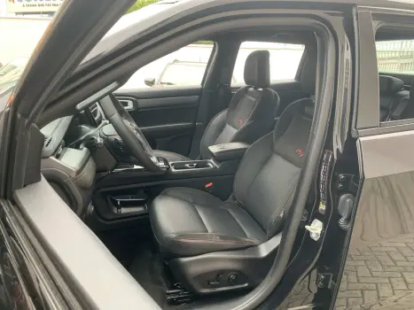 RAMPAGE R/T HURRIC. 4 2.0 TB CD 4X4 Aut.