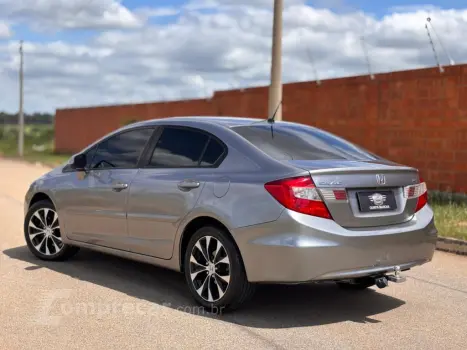CIVIC 1.8 LXS 16V FLEX 4P AUTOMÁTICO