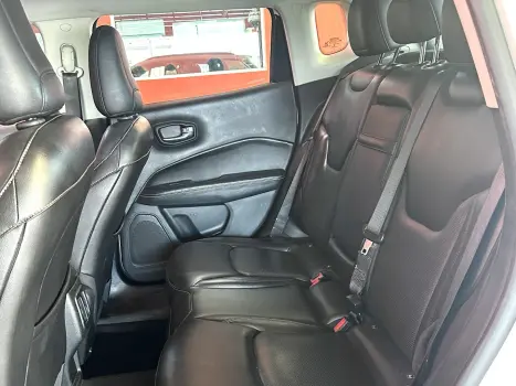 COMPASS 2.0 16V DIESEL LONGITUDE 4X4 AUTOMÁTICO