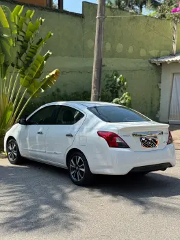 VERSA 1.6 16V Unique