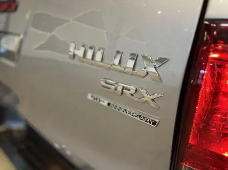 Hilux Caminhonete 2.8 16V SRX 50 ANOS 4X4 TURBO DIESEL CABIN