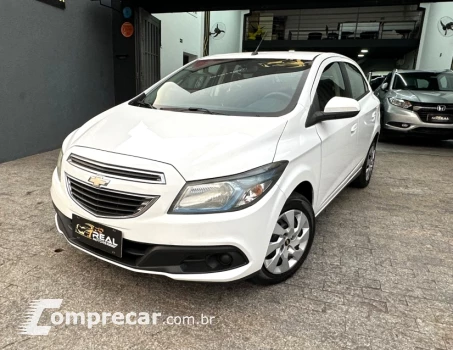 CHEVROLET ONIX 1.4 MPFI LT 8V 4 portas