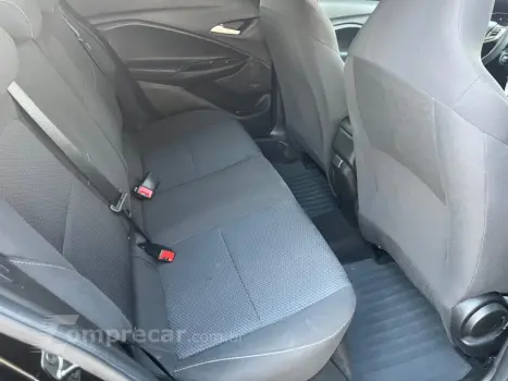 ONIX 1.0 Turbo Plus LT