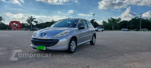 PEUGEOT 207 xr 1.4 8v 3 portas