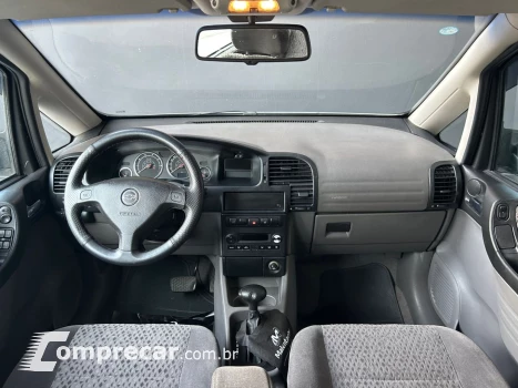 ZAFIRA 2.0 MPFI ELEGANCE 8V FLEX 4P AUTOMÁTICO