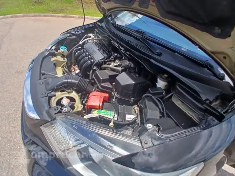 Honda FIT 1.5 EX 16V 4 portas