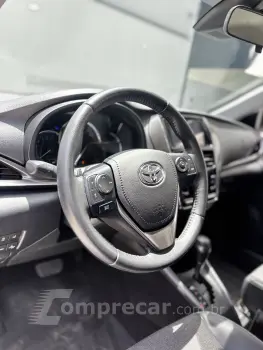 YARIS 1.5 16V Sedan XS