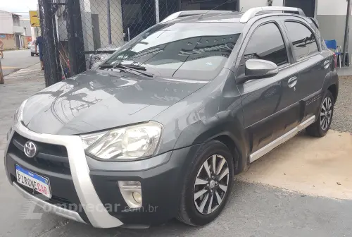 Toyota ETIOS CROSS 1.5 16V 4 portas