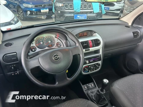 CORSA 1.4 MPFI PREMIUM SEDAN 8V FLEX 4P MANUAL