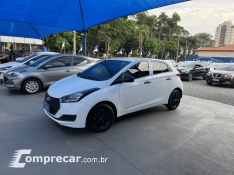 Hyundai HB20 - 1.0 UNIQUE 12V 4P MANUAL 4 portas