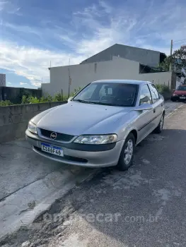 CHEVROLET VECTRA 2.2 MPFI GL 8V 4 portas