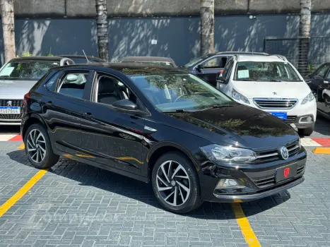 Volkswagen POLO 1.0 200 TSI Highline 4 portas