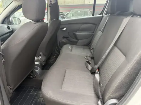 SANDERO - 1.0 12V SCE EXPRESSION 4P MANUAL