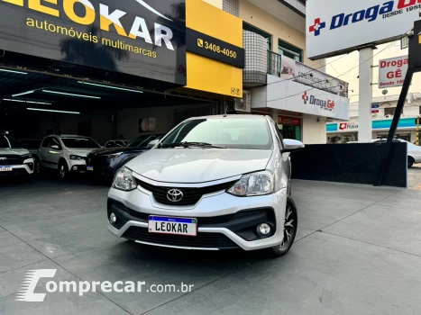 Toyota ETIOS 1.5 Platinum Sedan 16V 4 portas