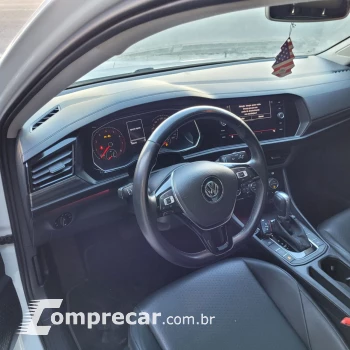 JETTA Comfort. 250 TSI 1.4 Flex 16v Aut.