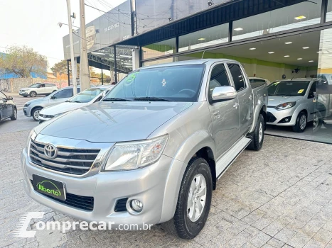 Toyota HILUX 2.7 SR 4X2 CD 16V 4 portas