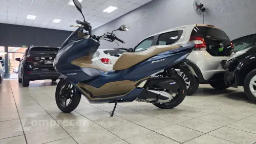 HONDA PCX 160 DLX